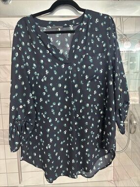 West Kei Dark Navy Floral V-Neck Blouse